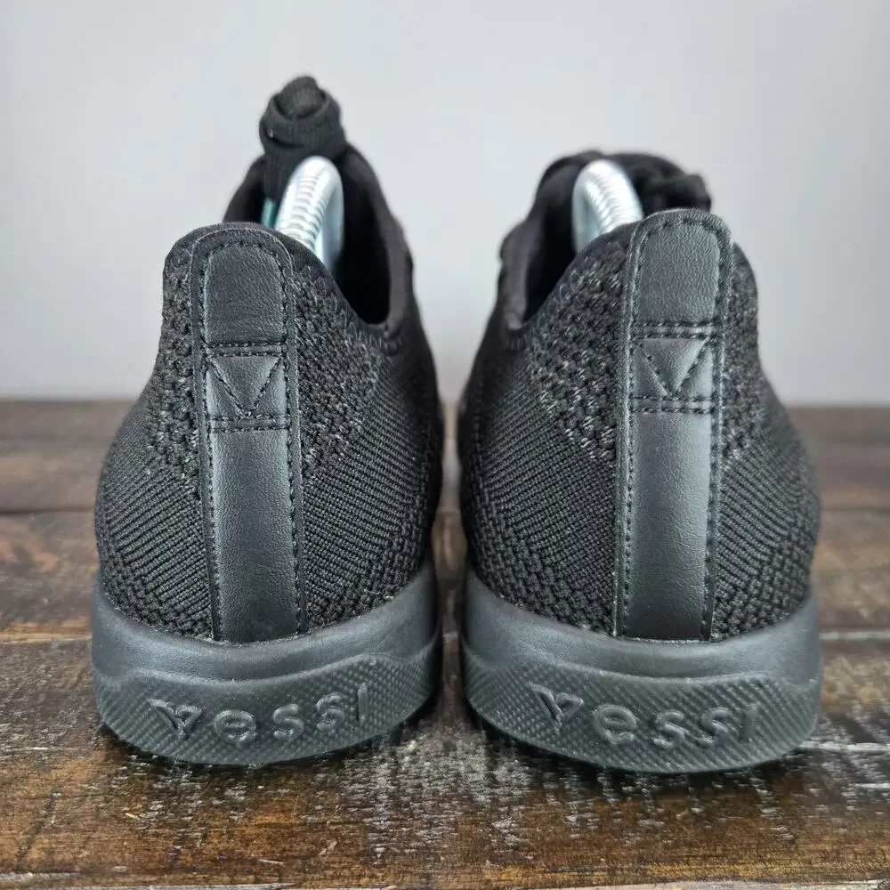 Vessi Weekend 1.5 Sneaker Womens Size 7 Waterproof Shoes Asphalt Black Black